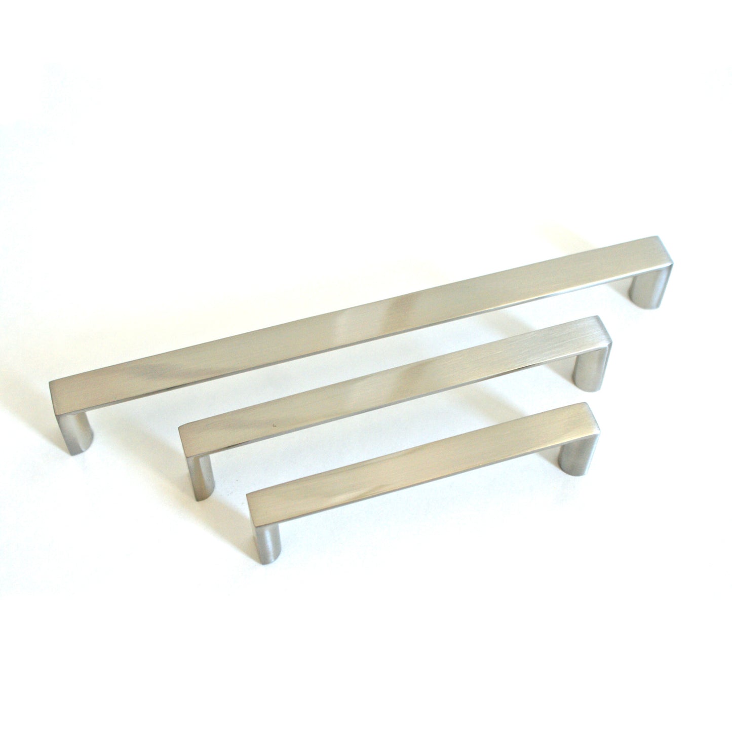 Portland Flat Top Bar Pull - Brushed/Satin Nickel, 128mm C,C