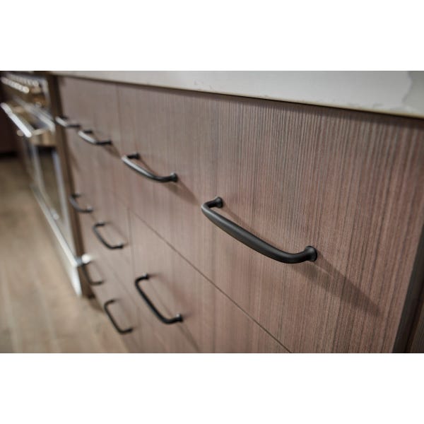 Maryn Bar Pull